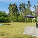 Ehm - 600m From The Sea By Interhome Strandby