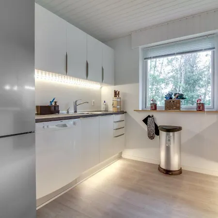 Holiday home Ehm - 600m From The Sea In Ne Jutland By Interhome Strandby